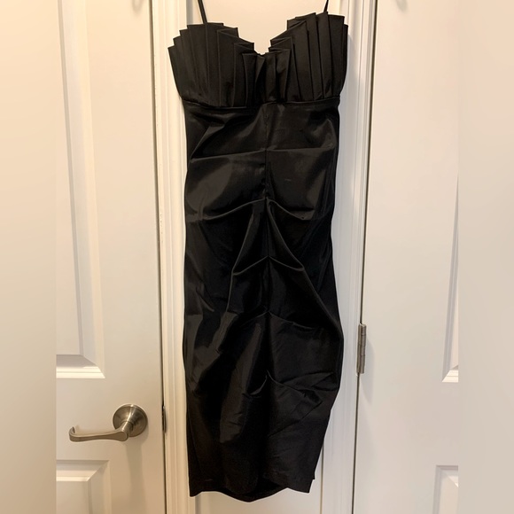 Betsy & Adam Dresses & Skirts - Betsy & Adam Women’s Size 4 Black Cocktail Dress